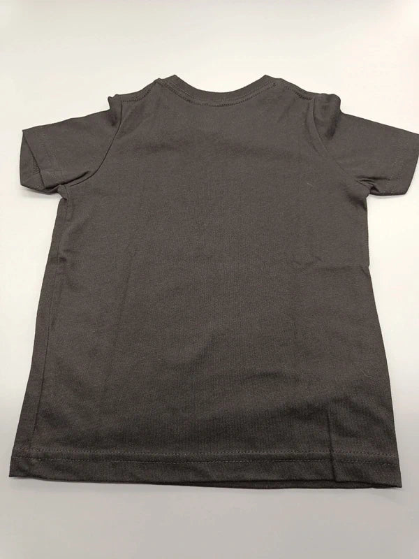 T-Shirt schwarz mit Schriftzug – Rabbit Skins (24-36 Monate)