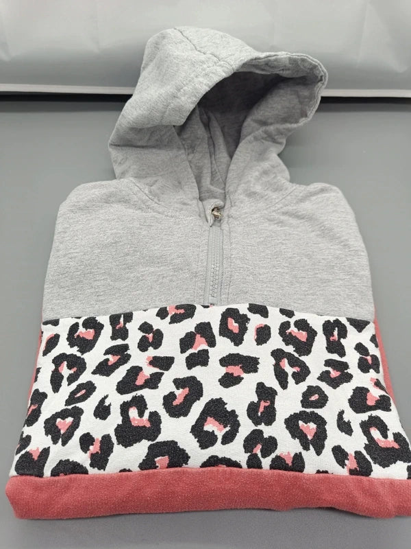 Gefalteter Hoodie mit Kapuze und gemustertem Bruststreifen