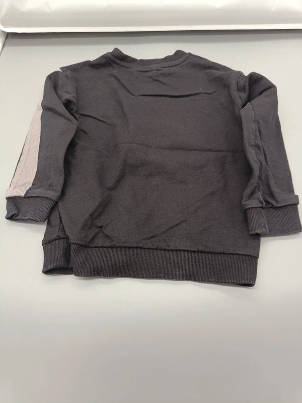 Rückseite des schwarzen Star Wars Kinder-Sweatshirts Größe 98
