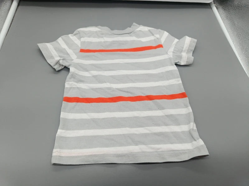 Weitere Ansicht des Circo Baby-T-Shirts mit orangen Querstreifen