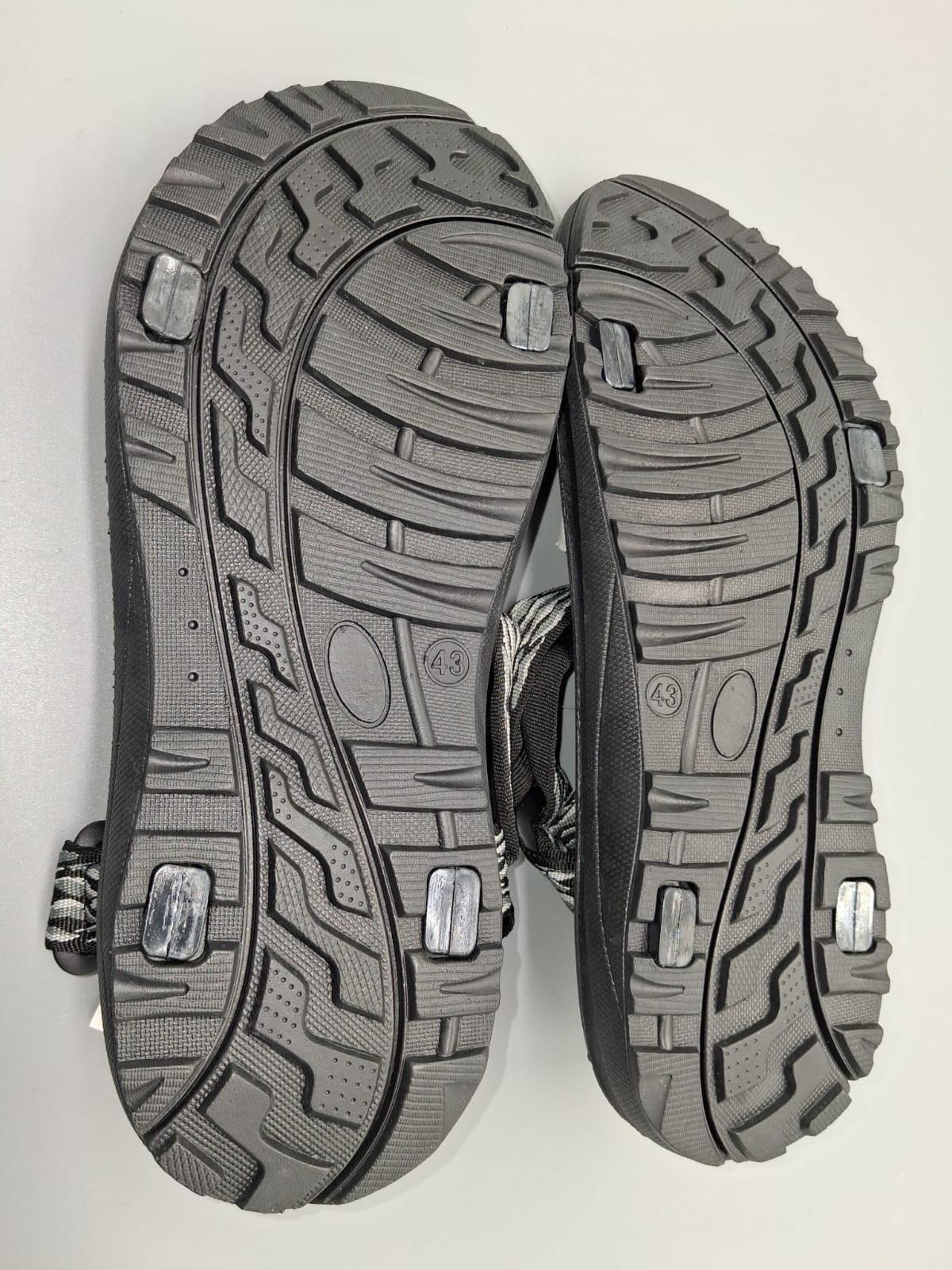 Herren Trekkingsandalen Profilierte Gummilaufsohle Gr. 43