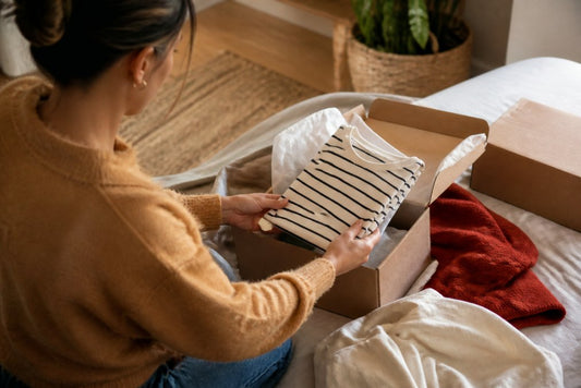 Kleidung online kaufen: 7 Tipps für 2026