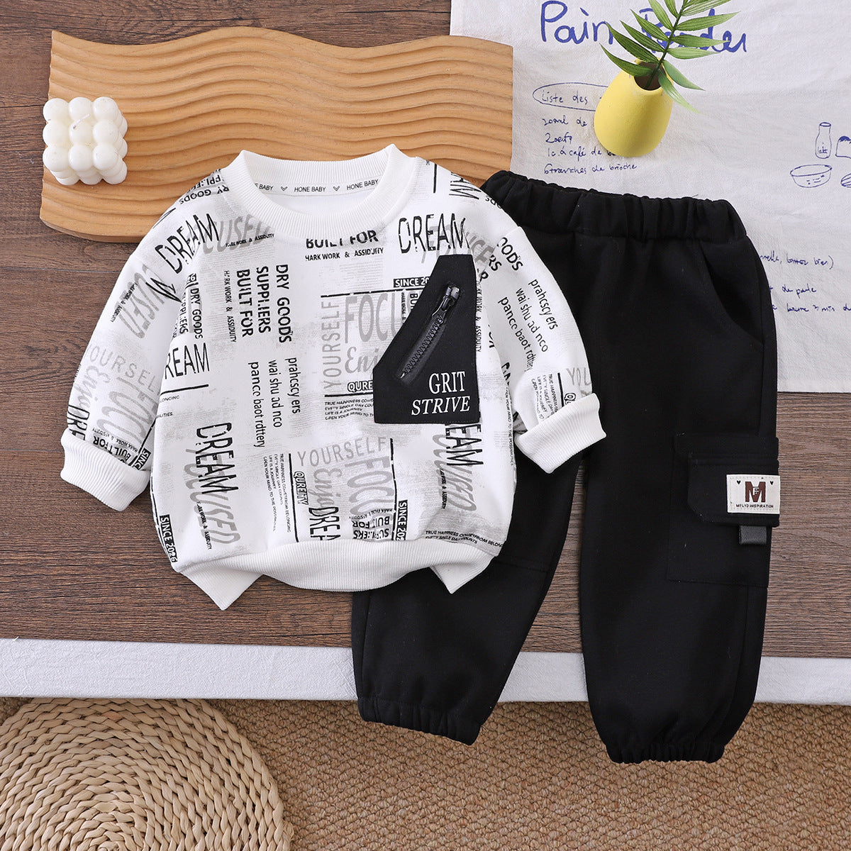 Sweatshirt long sleeved autumn two-piece set for baby spring and autumn