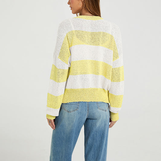 Gestreifter Pullover mit Rundhalsausschnitt
