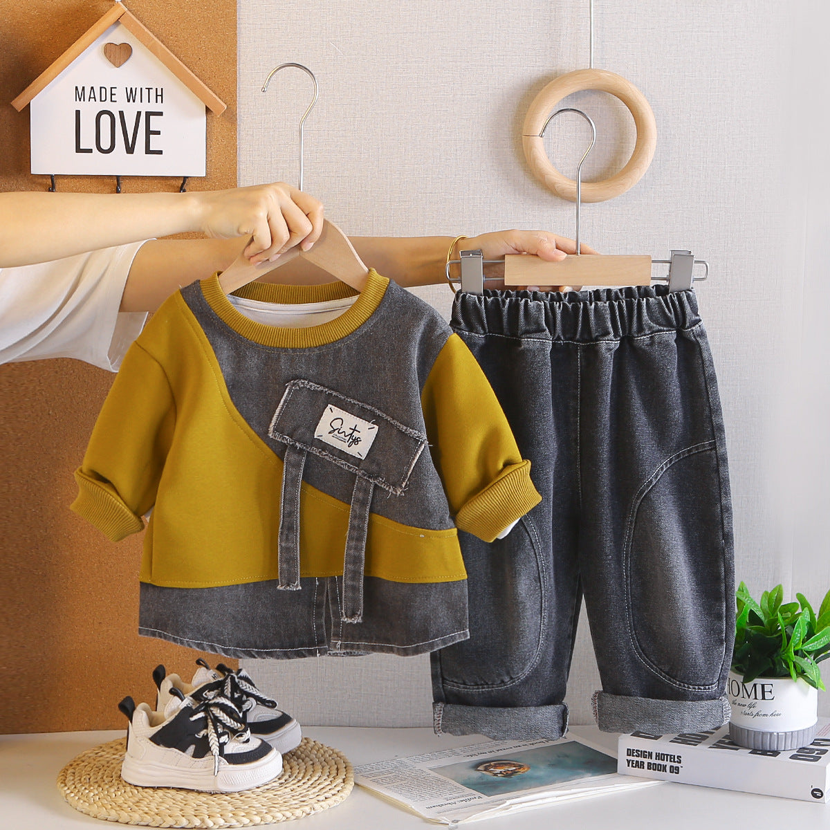 Children's long sleeved baby hoodie two-piece set
