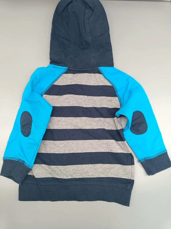 Disney Baby Pullover Detail