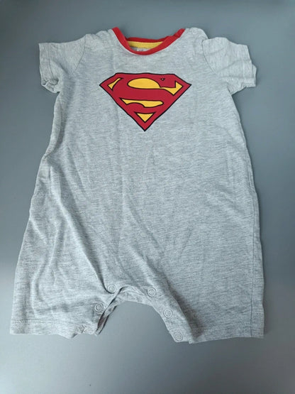 H&M Superman Body Vorderseite