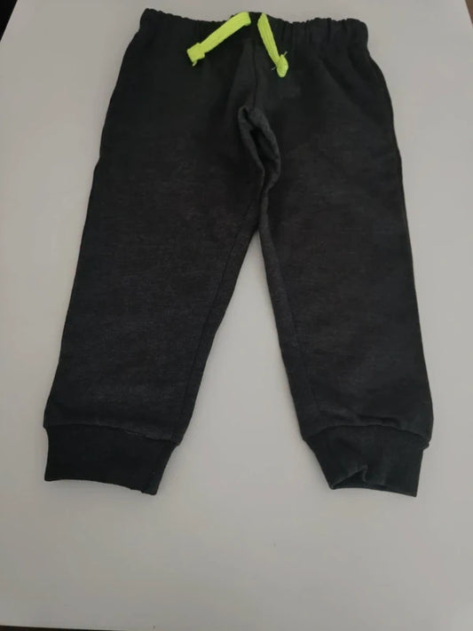 Jogginghose schwarz (4 Jahre)