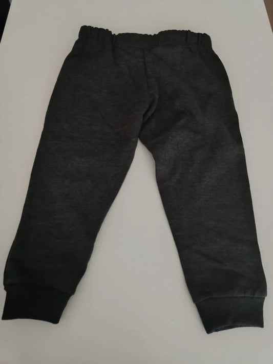 Jogginghose schwarz (4 Jahre)