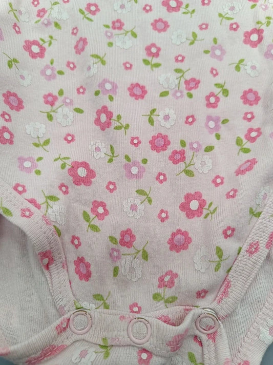 Baby-Body rosa Blumenmuster Gr. 74 – Detail Muster