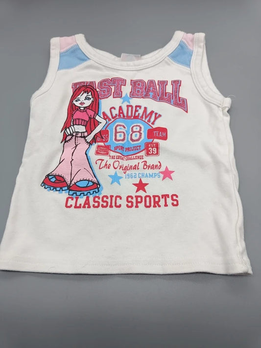 Weißes ärmelloses Mädchen-Top mit Classic-Sports-Print in Größe 116, Vorderseite
