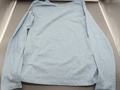 Schlichte Rückseite des türkisfarbenen Yigga Sweatshirts