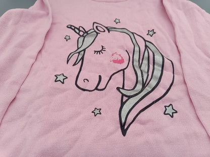Nahaufnahme des Einhornmotivs mit Sternen