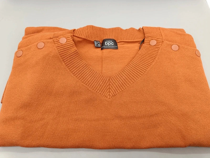 Mama-BPC-Pullover mit V-Ausschnitt und Knöpfen an den Schultern