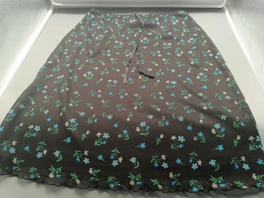 Dunkelbrauner Damenrock mit buntem Blumenprint und Bindeband in Größe M, Vorderseite
