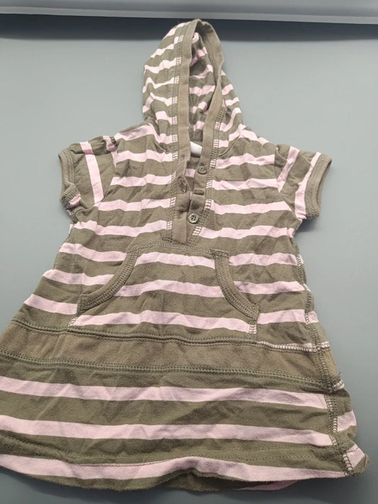 Olivrosa gestreiftes Baby-Kapuzenoberteil mit Kapuze und Bauchtasche in Größe 62, Vorderseite