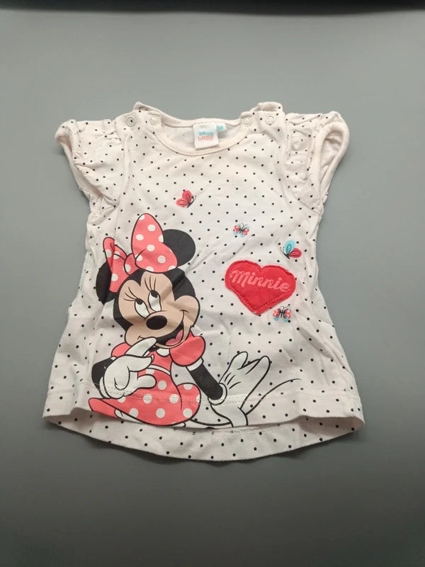 Gesamtansicht des Minnie Mouse Baby-T-Shirts mit Schulterknöpfen