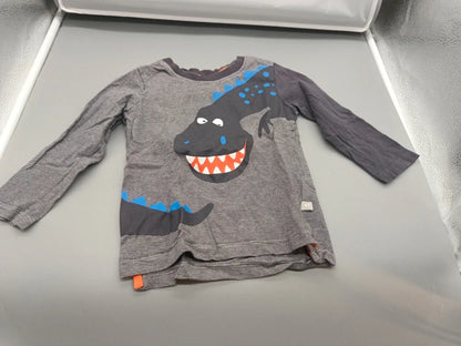 Grau-schwarzes Liegelind Kinder-Sweatshirt Größe 92 mit Dinosaurierdruck, Vorderseite