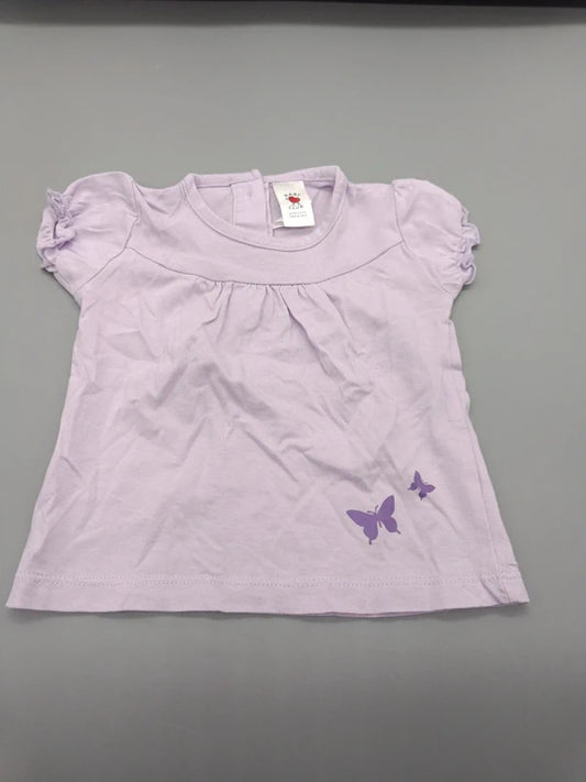 Fliederfarbenes Baby Club Baby-T-Shirt Größe 62 mit zwei Schmetterlingen, Vorderseite