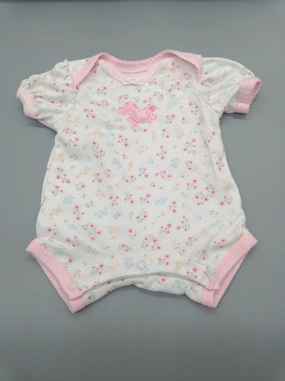 Weiß-rosa Babybody Größe 50 mit Blumenmuster und Pony, Vorderseite