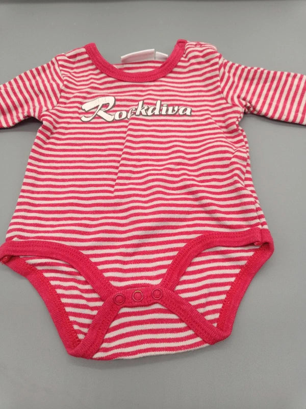 Rot-weiß gestreifter BERTI NKD Baby-Langarmbody Größe 50/56, Vorderseite