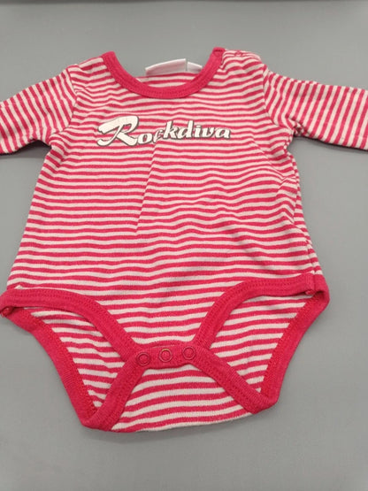 Rot-weiß gestreifter BERTI NKD Baby-Langarmbody Größe 50/56, Vorderseite