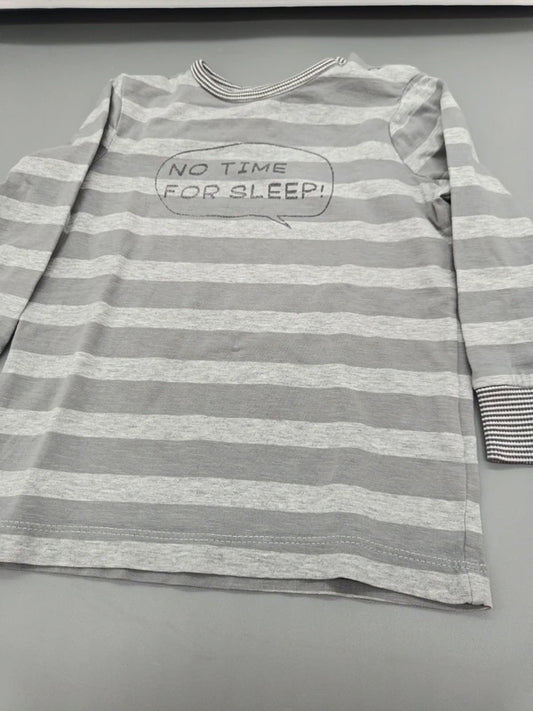 Grau-weiß gestreiftes Langarmshirt mit dem Spruch No Time for Sleep in Größe 86, Vorderseite