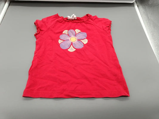 Pink-rotes Mädchen-Shirt mit Blumenmotiv in Größe 110, Vorderseite