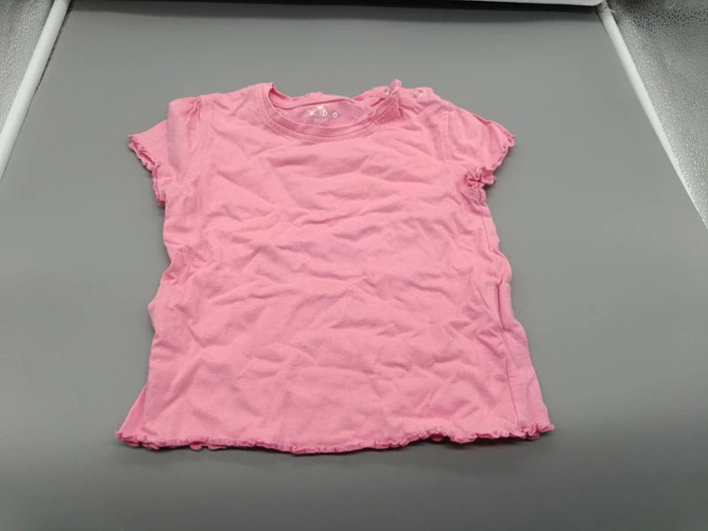 Gesamtansicht des rosa Kuniboo Kurzarmshirts