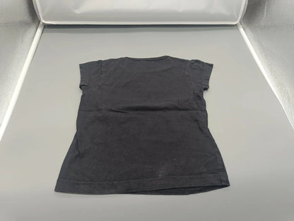 Rückseite des schwarzen Girl2Girl Kurzarmshirts Größe 104