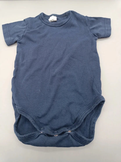 Marineblauer Topomini Baby-Kurzarmbody in Größe 74/80, Vorderseite