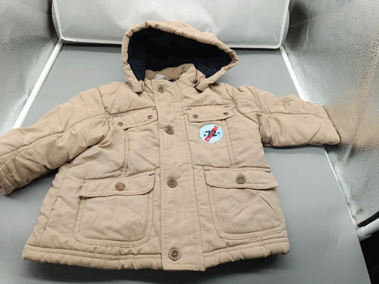 Beige Kinder-Steppjacke mit Taschen, Kapuze und Reißverschluss, Größe 80