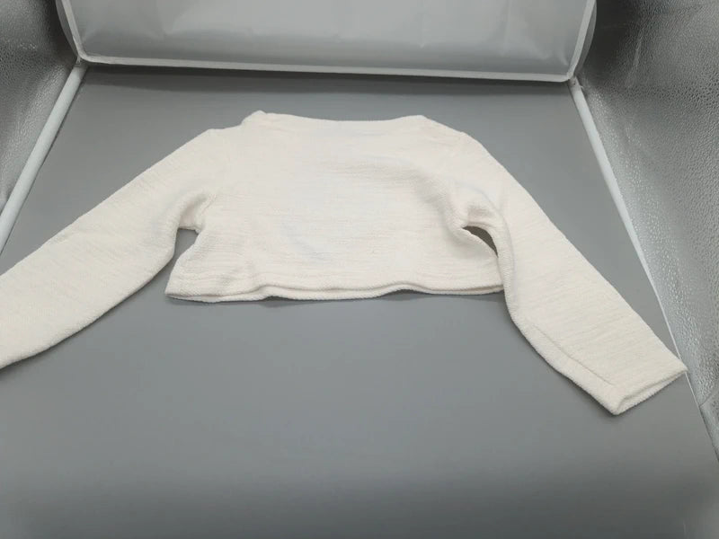 Rückseite des kurzen weißen STOP+GO Kinder-Pullovers