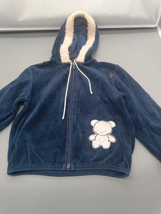 Kinder Fleece-Hoodie Marineblau Teddybär-Applikation Sherpa-Kapuze Vorderansicht Gr. 86