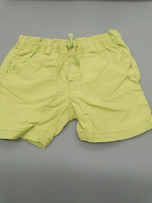Baby Shorts Gelbgrün Limette Cargo Tunnelzug Vorderseite Gr. 86