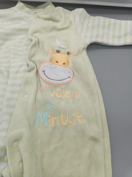 Baby Schlafstrampler Creme Giraffe Applikation Stickerei Nahaufnahme Gr. 74