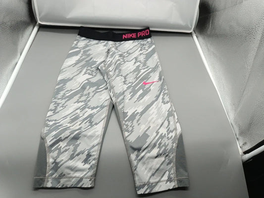 Sporthose weiß/grau – Dri-Fit (Gr. M)
