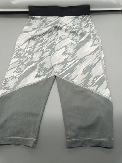 Sporthose weiß/grau – Dri-Fit (Gr. M)