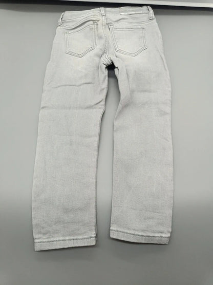Rückseite der grauen Skinny&Denim Jeanshose mit Gesäßtaschen