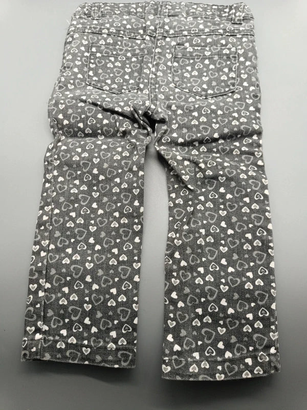 Rückseite der grauen Topomini Jeanshose mit zwei Gesäßtaschen