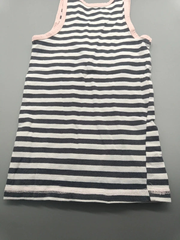 Rückseite des gestreiften Kinder-Achselshirts in Größe 110/116