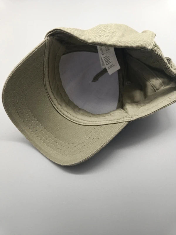 Innenansicht der H&M Cap in Khaki