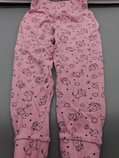Rückseite der roséfarbenen Infinity Kids Hose Größe 104