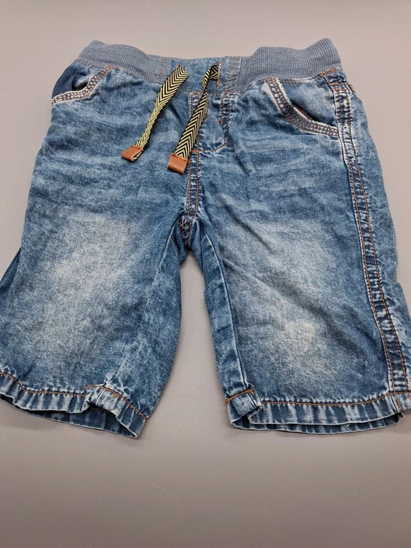 Blaue Kiki & Koko Kinder-Jeansshorts Größe 98 mit elastischem Bund, Vorderseite