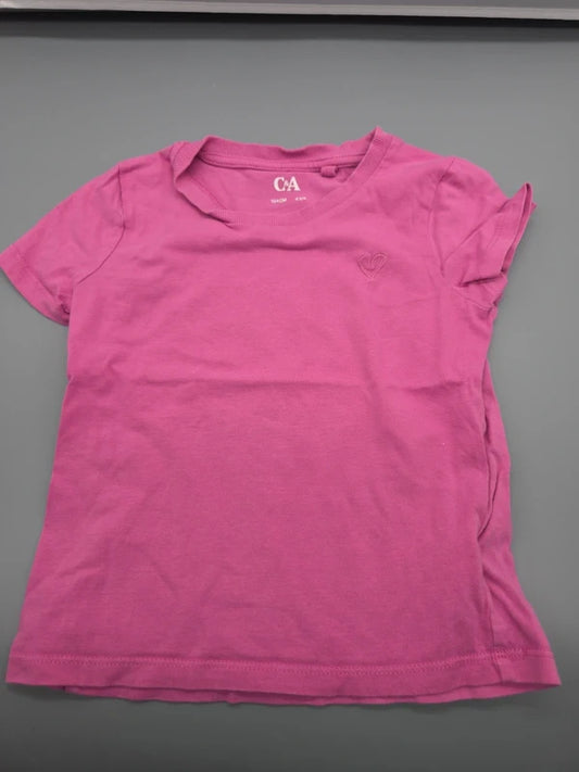 Rückseite des pinken C&A T-Shirts Größe 104