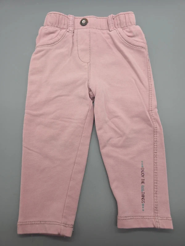 Roséfarbene s.Oliver Babyhose in Größe 74, Vorderansicht