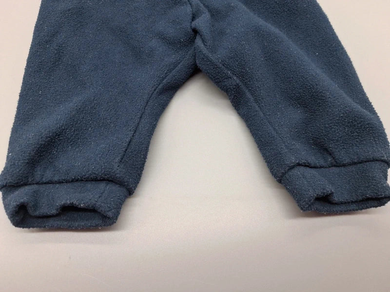 Beinbündchen der marineblauen H&M Babyhose