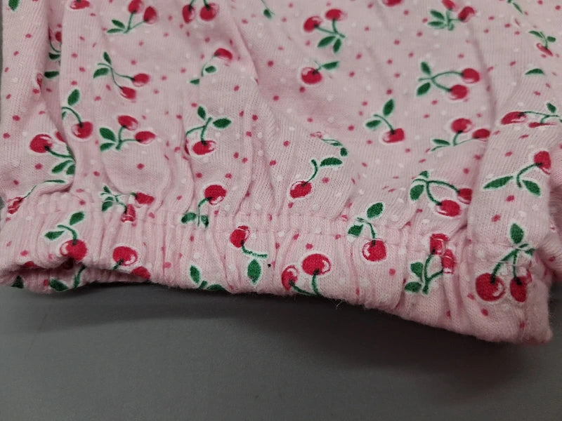 Elastischer Beinabschluss der roséfarbenen Ergee Shorts