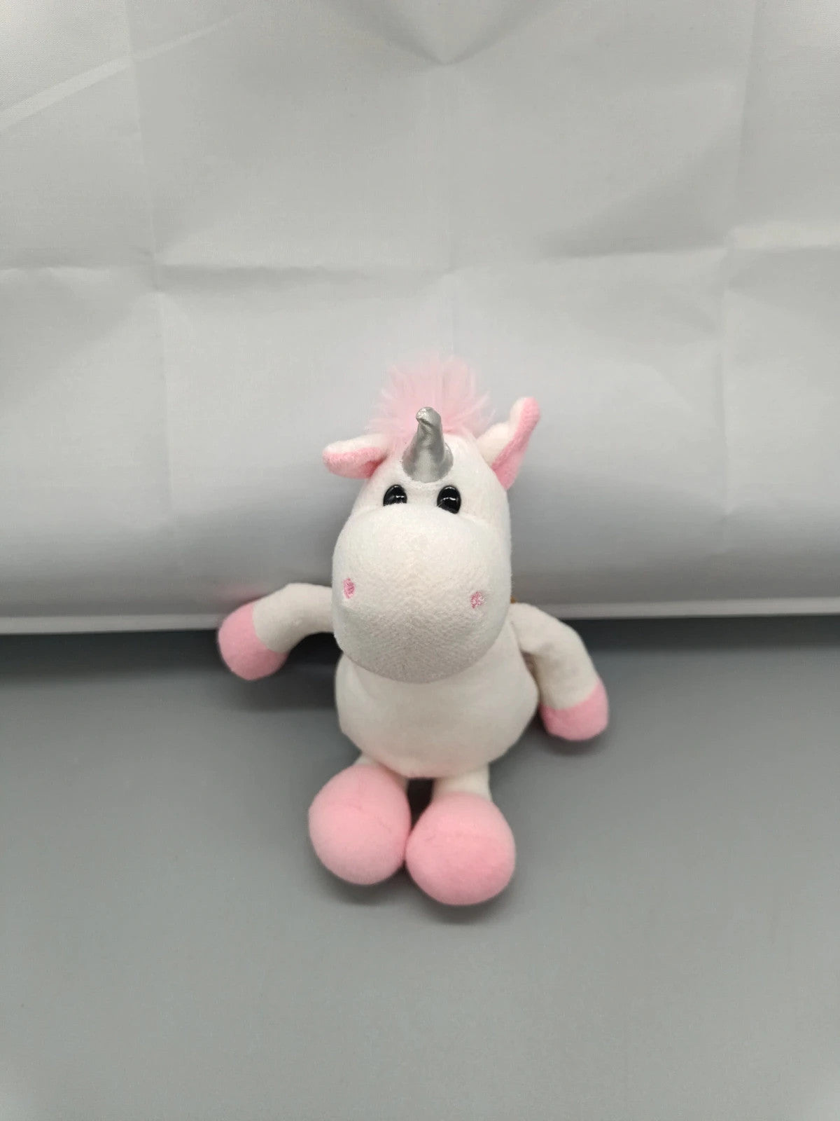 Weißes Stofftier Einhorn von Kuschel Freunde