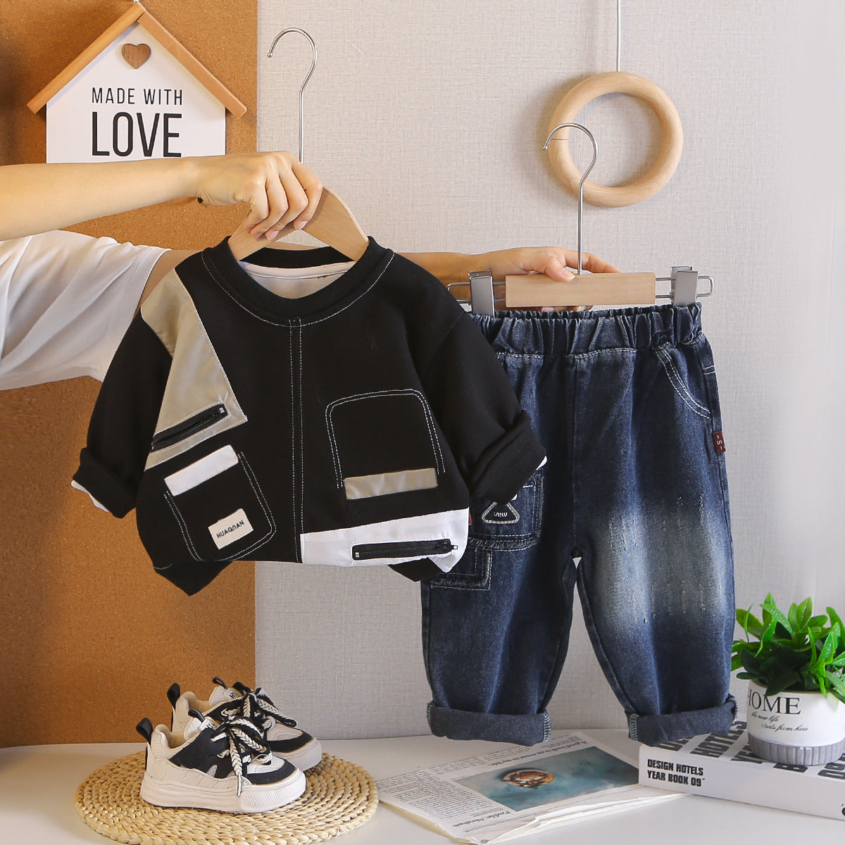 Children's autumn clothing, baby long sleeved hoodie two-piece set